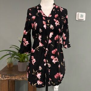 Majora Mid-Sleeve Button Up